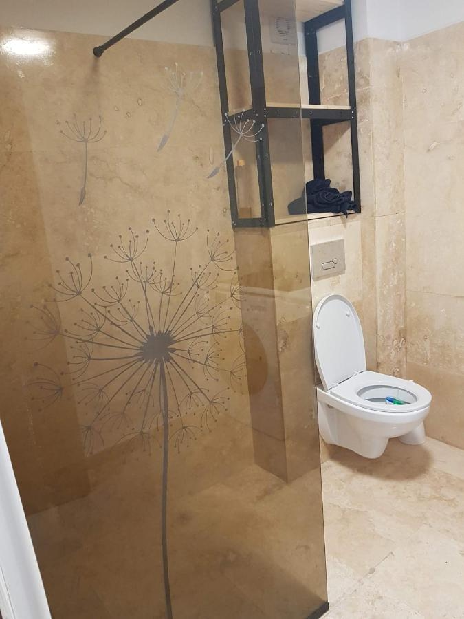 Rengo Residence Търговище Екстериор снимка